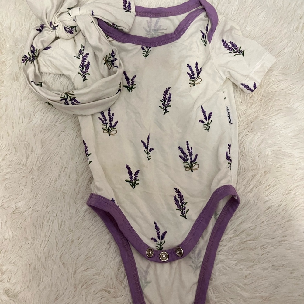 Bamboo body suit and bow